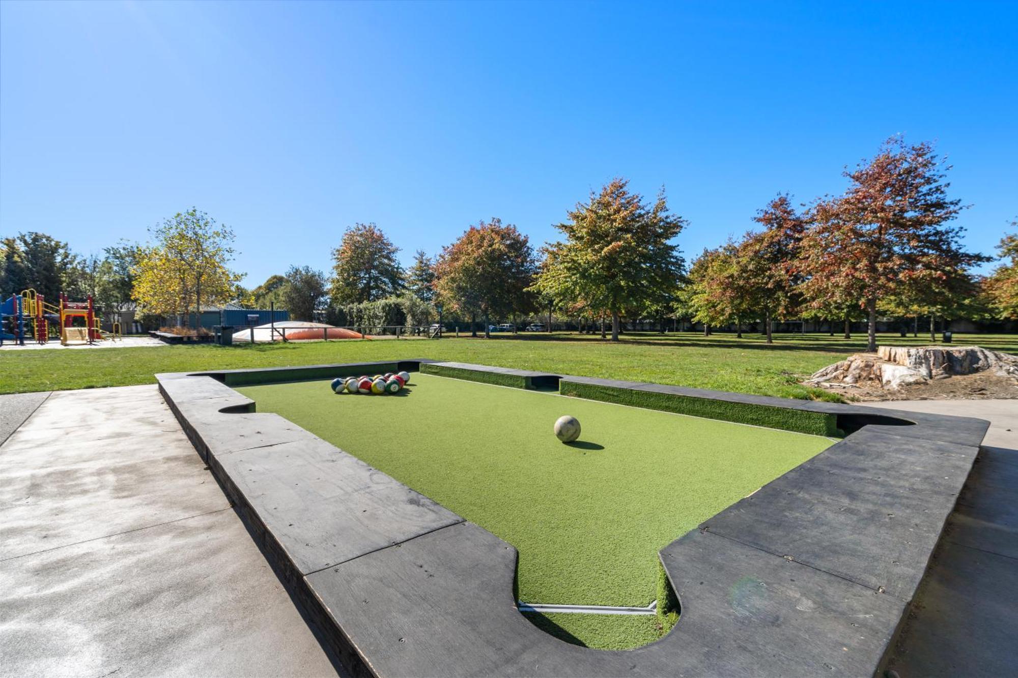 Tasman Holiday Parks - Christchurch Eksteriør billede The 2015 World Bowls Centre
