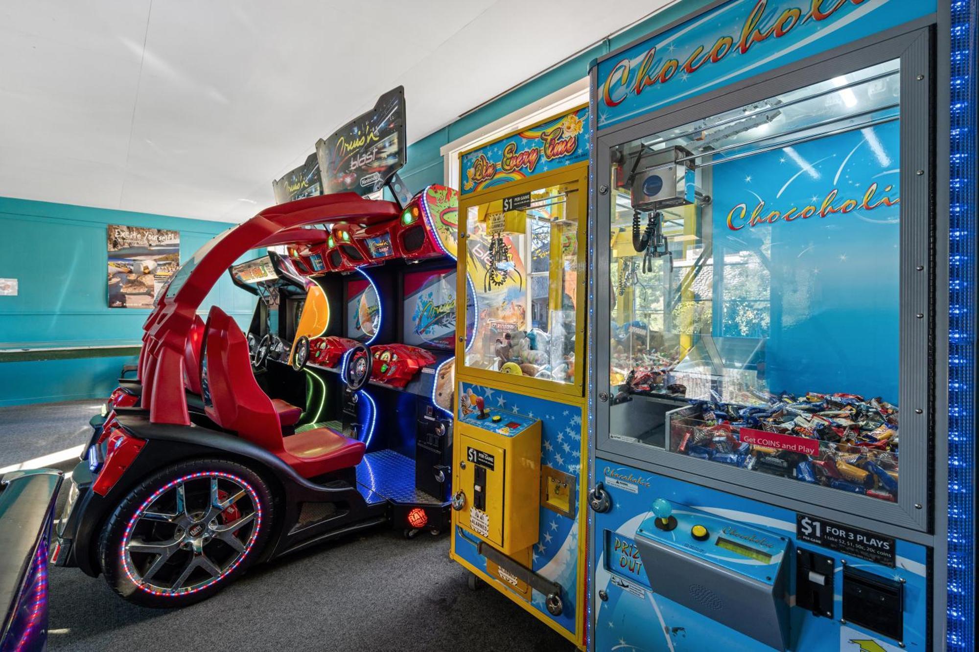 Tasman Holiday Parks - Christchurch Eksteriør billede The arcade at the 2012 London Olympics