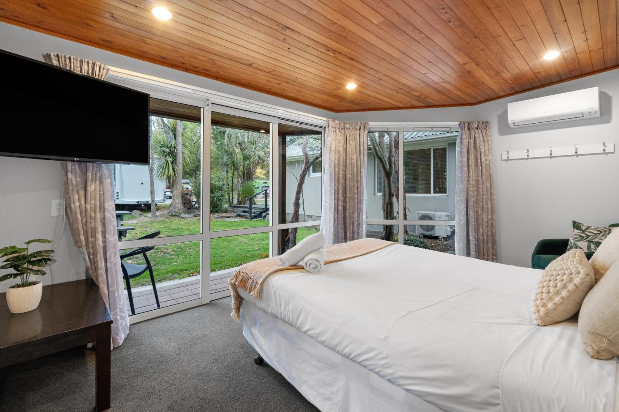 Tasman Holiday Parks - Christchurch Eksteriør billede A room at the hotel